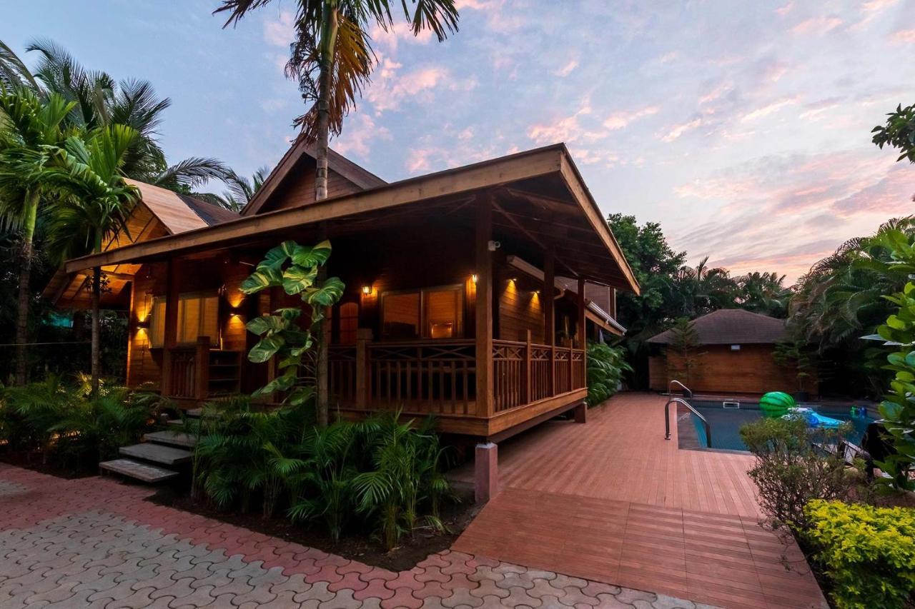 Nature'S Abode - The Wooden Villa At Morjim By Stayvista Dış mekan fotoğraf