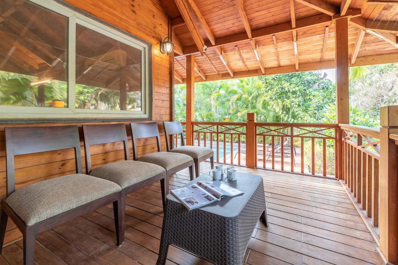 Nature'S Abode - The Wooden Villa At Morjim By Stayvista Dış mekan fotoğraf